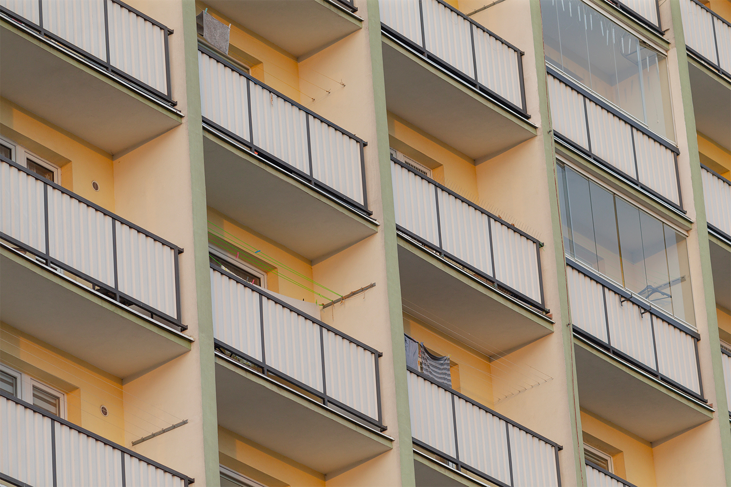 Naapurisopu koetuksella taloyhtiössä – näin ratkot ongelmat ennen kuin ne paisuvat