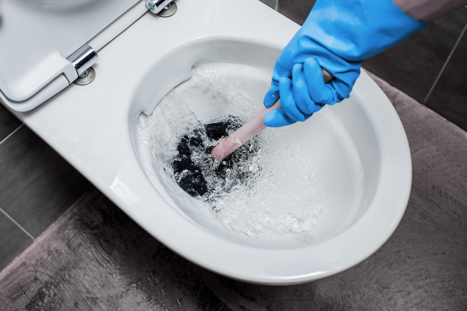 Pönttö tukkeessa – laita pyttyyn vain sitä itseään