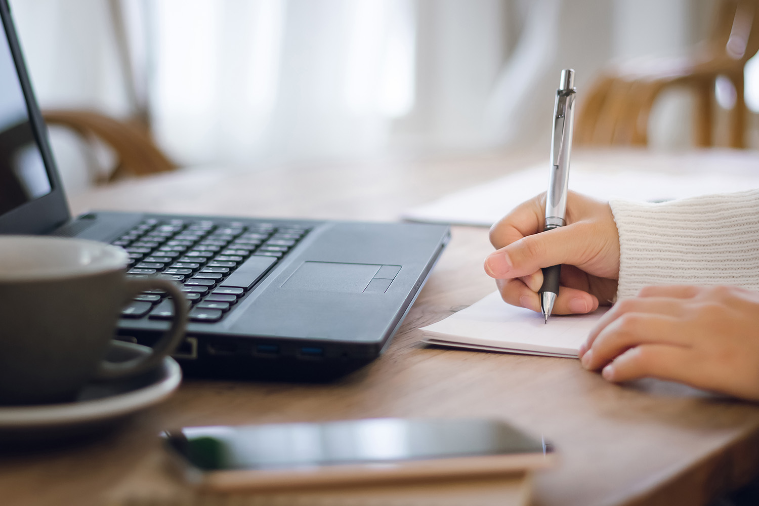 Katso webinaaritallenne: Kuinka valmistautua yhtiökokoukseen?